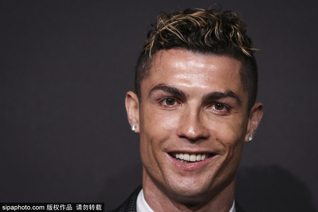 两轮发挥出 两轮发挥出